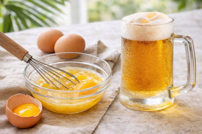 ủ tóc bằng trứng gà với bia